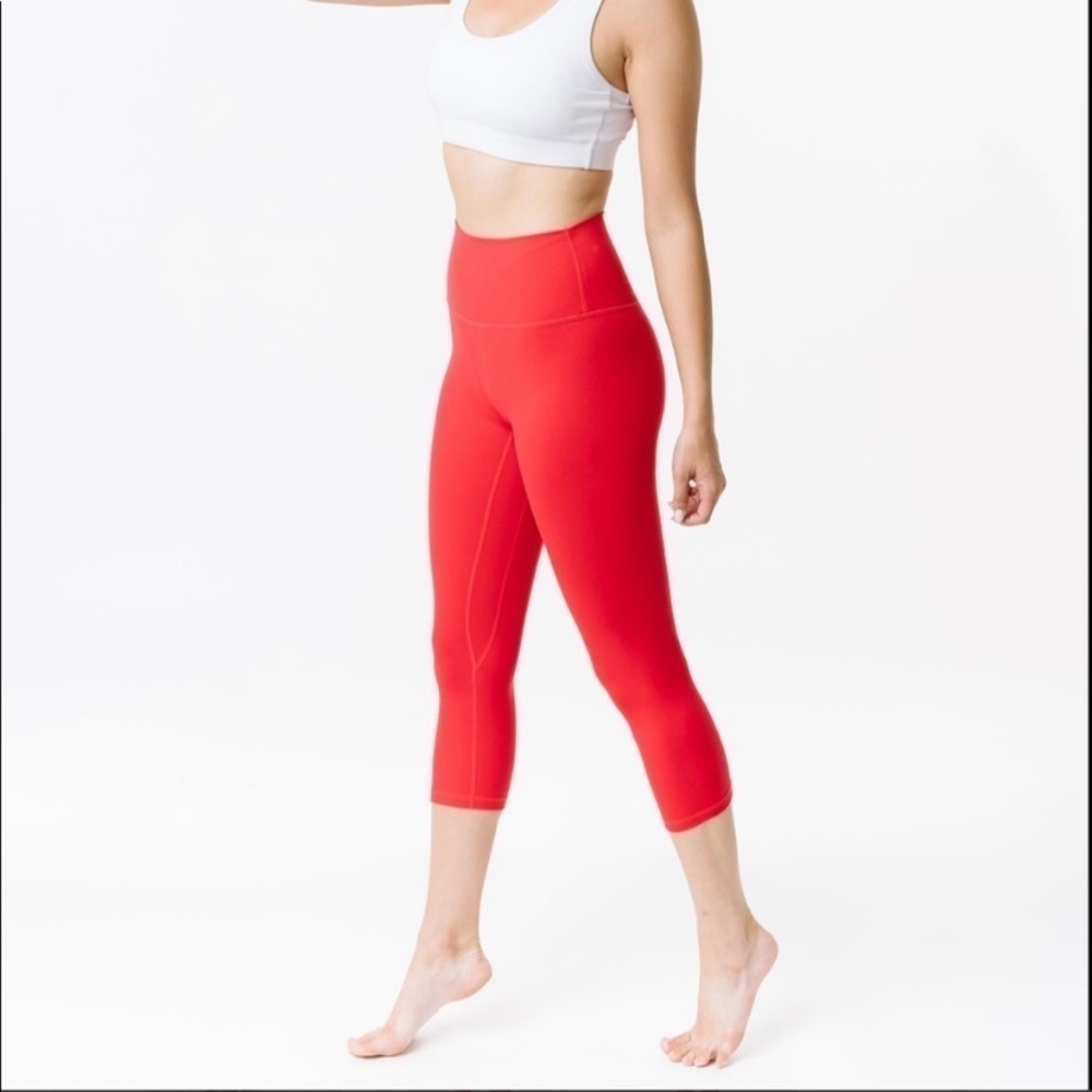 ZYIA ACTIVE Ascend Hi Rise Capri Leggings Red